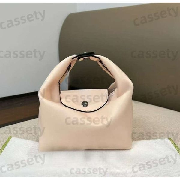 Longly Champness Bag Leather Lunch Box Mini Longbag Champe Dumplings Bag Nylon Bento Underarm Tofu Mini Handbag Bolsa Mcmpurse Luis Vuittonn Bags Mcmbelts, Socks (contact seller;confirm style)
Longly Champness Bag Leather Lunch Box Mini Longbag Champe Dumplings Bag Nylon Bento Underarm Tofu Mini Handbag Bolsa Mcmpurse Luis Vuittonn Bags Mcmbelts, Socks (contact seller;confirm style)