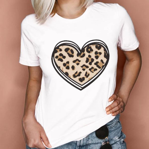 Large Short Sleeve T-shirt Summer Women's Flower Pattern Cartoon Heart Top Personalized Customization Pattern Heart Pattern Printed Cotton Clothing, Purple
Large Short Sleeve T-shirt Summer Women's Flower Pattern Cartoon Heart Top Personalized Customization Pattern Heart Pattern Printed Cotton Clothing, Purple