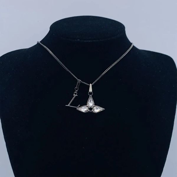 Designer Necklace for Women Elegant Charm Necklace Wedding Diamond Silver Gold Plated Jewellery
Designer Necklace for Women Elegant Charm Necklace Wedding Diamond Silver Gold Plated Jewellery