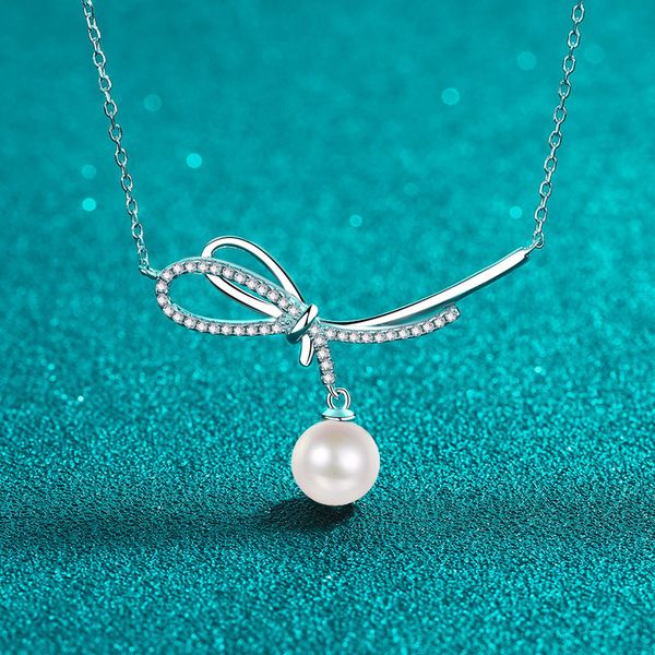 Sophisticated Women's Clavicle Jewelry: Premium S925 Gold-Tone Necklace Adorned With Sparkling Moisantie Gems
Sophisticated Women's Clavicle Jewelry: Premium S925 Gold-Tone Necklace Adorned With Sparkling Moisantie Gems