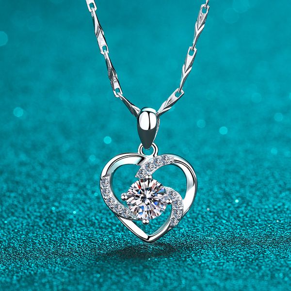 925 Sterling Silver Heart Shaped Moissanite Pendant Necklace Short Dainty Collarbone Chain Hypoallergenic Elegant Jewelry Wholesale Supply
925 Sterling Silver Heart Shaped Moissanite Pendant Necklace Short Dainty Collarbone Chain Hypoallergenic Elegant Jewelry Wholesale Supply