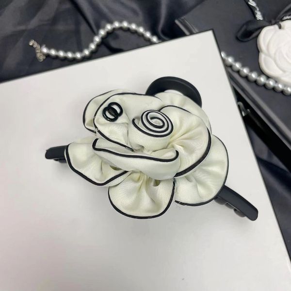 Luxury Designer Hair Clip Womens Hair Clips Girl Brand Letter Vintage Barrettes Fashion Hair Accessories, #20
Luxury Designer Hair Clip Womens Hair Clips Girl Brand Letter Vintage Barrettes Fashion Hair Accessories, #20