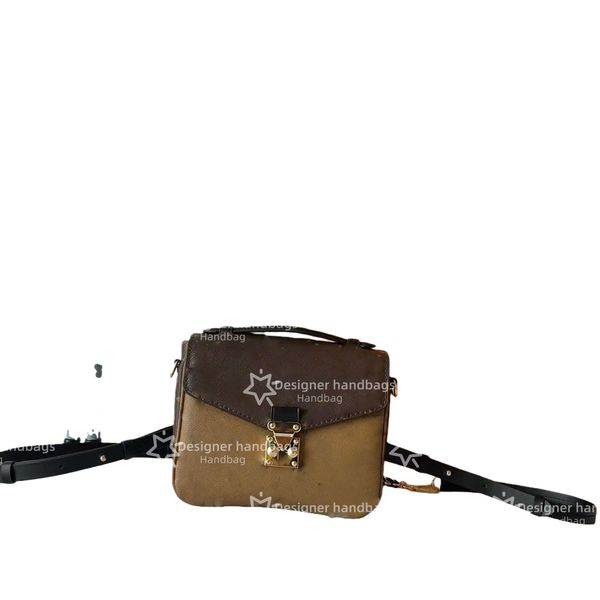 Chic Dual Handle Ba…