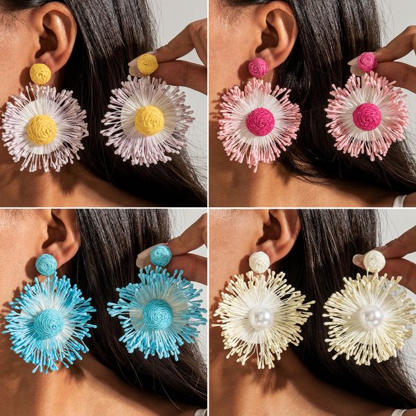 European designer And American luxury Cross-Border Handwoven Raffia Vacation Fashion free shipping Color Block Beach Style Flower Drop Earrings
European designer And American luxury Cross-Border Handwoven Raffia Vacation Fashion free shipping Color Block Beach Style Flower Drop Earrings