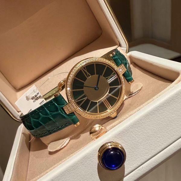 Exquisite high-end ladies' watches Precious watch with high-end gift box, presented to elegant ladies, highlighting unique charm, Yellow
Exquisite high-end ladies' watches Precious watch with high-end gift box, presented to elegant ladies, highlighting unique charm, Yellow