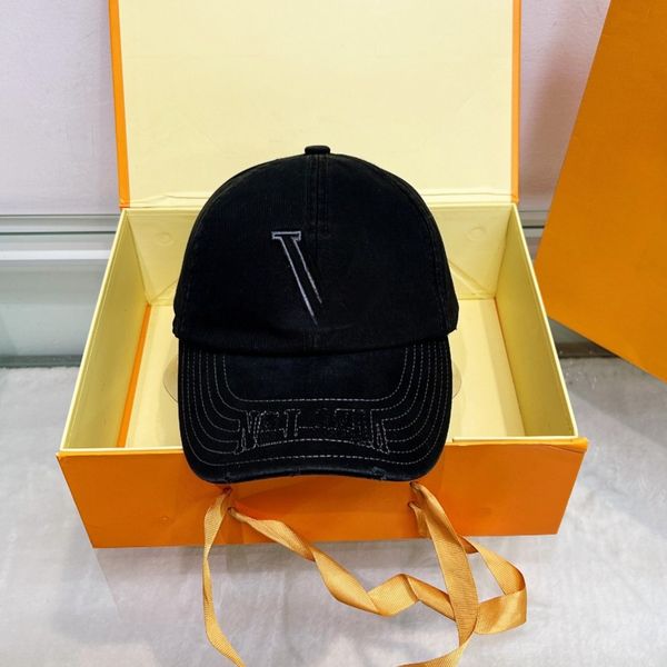 Luxury Baseball Mens Hat Letter Designer Baseball Cap for Men Women Sunshade Hat Round Sports Letters Adjustable Summer Casual Sunshine Hat, White
Luxury Baseball Mens Hat Letter Designer Baseball Cap for Men Women Sunshade Hat Round Sports Letters Adjustable Summer Casual Sunshine Hat, White