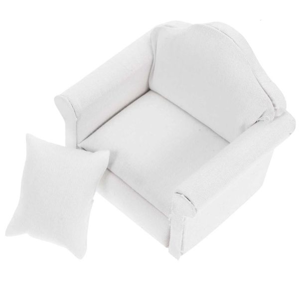 Small Pet Sofa Miniature Dollhouse Furniture Cute Hamster Sleep Bed Durable Rabbit Lounge Chair Tiny Chinchilla Resting M251206