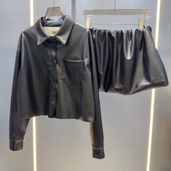 new mm women suit sets of designer short skirts, tops, jackets, off shoulder collars, loose design, autumn and winter outdoor casual wear