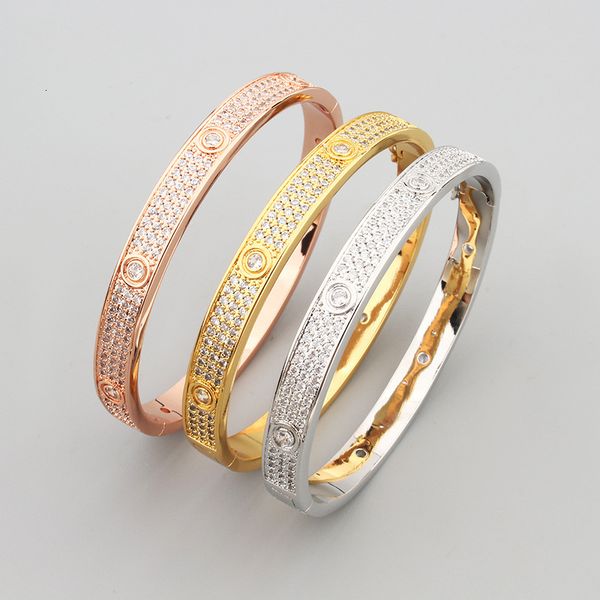 Hot-Selling Round Diamond Star Bracelet for Women, Light Luxury Elegant Round Bracelet, Cross-Border Hot-Selling, Direct from Manufacturer
Hot-Selling Round Diamond Star Bracelet for Women, Light Luxury Elegant Round Bracelet, Cross-Border Hot-Selling, Direct from Manufacturer