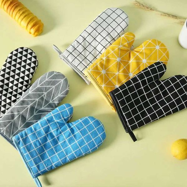 Household Printed Flower Dots Heat Insation Gloves Thicke Anti-Scalding Insatio…