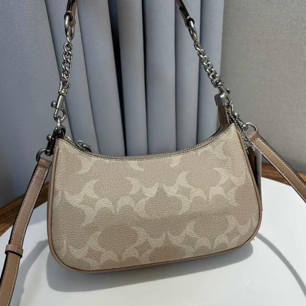 Free Shipping Desig…