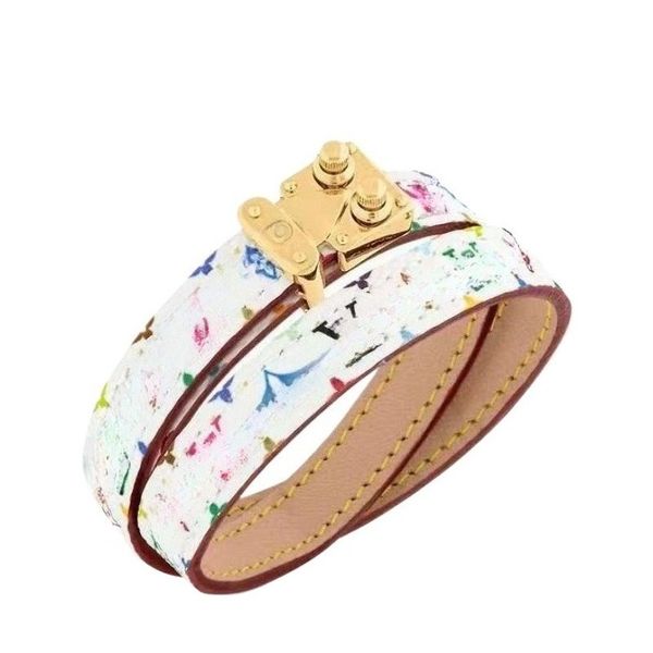 Luxury Designer Printed Leather Bracelet Classic Retro Double Leather Bracelet High-quality Men's and Women's Leather Rope Bracelets 18k Gold Plated High Quality
Luxury Designer Printed Leather Bracelet Classic Retro Double Leather Bracelet High-quality Men's and Women's Leather Rope Bracelets 18k Gold Plated High Quality