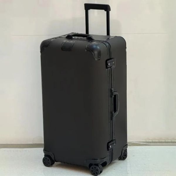 Rm Big Metal Box De…