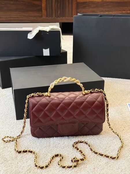 A705-AAA Lined Port…