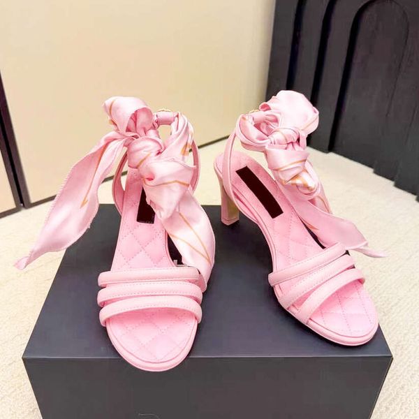 2026c Designer silk scarf High heels bridal shoe woman luxury slingback sandal quilted Leather slide slipper dress stiletto heel sandale loafer tns wedge wed shoes