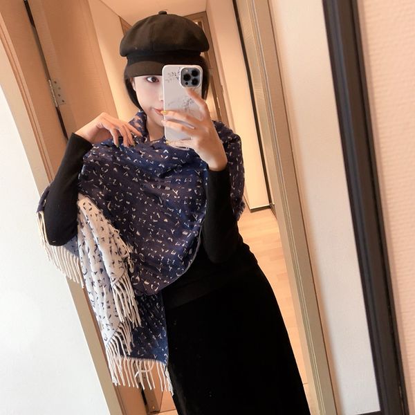 Designer Scarf Wome… - image