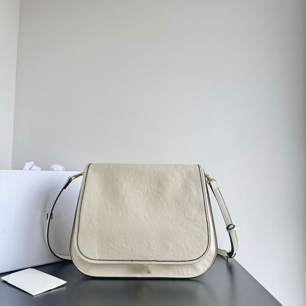 A718-AAA Lined Port…