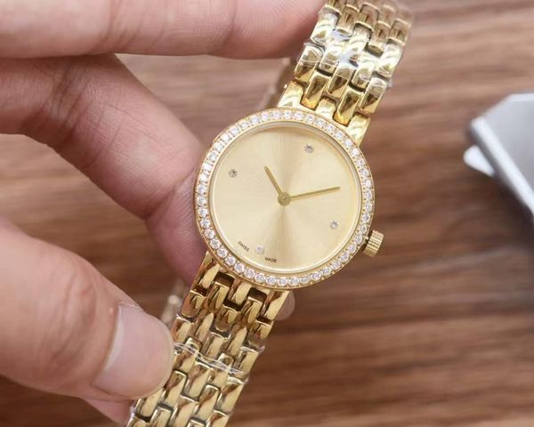 Ladies Watch Cute Series Quartz Women's Watch: Gorgeous Round Design, New Experience of Wearing Strap as Jewelry, Burgundy
Ladies Watch Cute Series Quartz Women's Watch: Gorgeous Round Design, New Experience of Wearing Strap as Jewelry, Burgundy