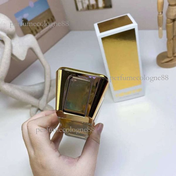 perfume cologne 100ML Perfume For Men Designer Fragrance Woodiness Cedar Citrus Sandalwood Fragrant Long Lasting Charming Cologne Spray Body Mist Fast Ship
perfume cologne 100ML Perfume For Men Designer Fragrance Woodiness Cedar Citrus Sandalwood Fragrant Long Lasting Charming Cologne Spray Body Mist Fast Ship