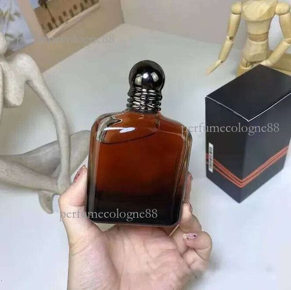 Perfume Men Fragrance Stronger with You Absolutely Intense Eau De Parfum Man Cologne Spray Body Mist Fast Ship High Quality 100ml EDP 3.3OZ
Perfume Men Fragrance Stronger with You Absolutely Intense Eau De Parfum Man Cologne Spray Body Mist Fast Ship High Quality 100ml EDP 3.3OZ