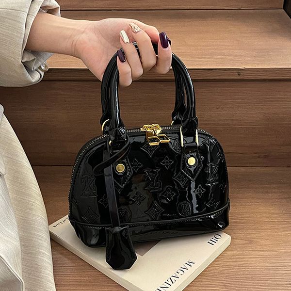 Designer Bag Luxury Bag Shoulder Bag Crossbody Bag Patent Leather Hundred Shell Bag Explosive Super Hot Women's Bag New Mini Niche Handbag Crossbody Purse, #11
Designer Bag Luxury Bag Shoulder Bag Crossbody Bag Patent Leather Hundred Shell Bag Explosive Super Hot Women's Bag New Mini Niche Handbag Crossbody Purse, #11