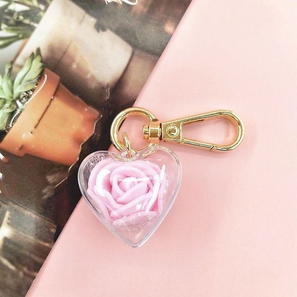 Valentine's Day creative gift: Rose everlasting flowers keychain for women's handbag - Love in your heart keychain pendant 
Valentine's Day creative gift: Rose everlasting flowers keychain for women's handbag - Love in your heart keychain pendant
