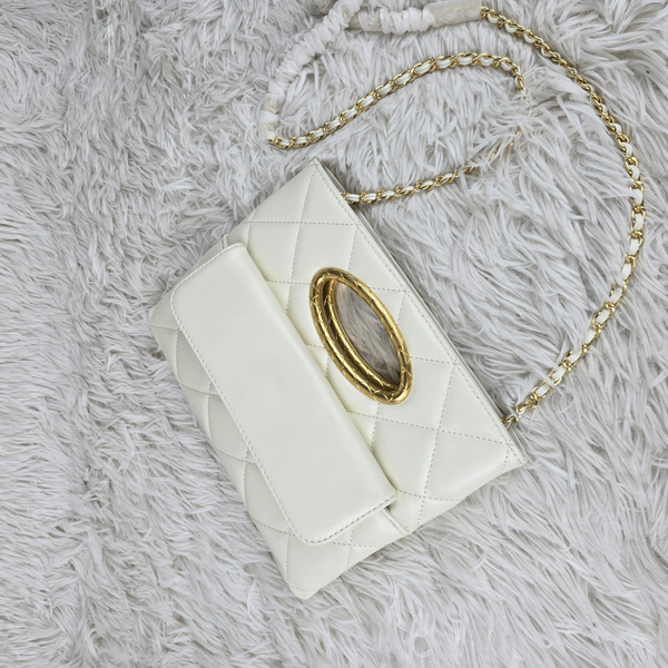 Leather Handbag Designer Shoulder Bags Clutch Bag Interior Zipper Genuine Leather Gold ChainCross Body Handbags Designer Bag High Quality Leather Crossbody Bag, White
Leather Handbag Designer Shoulder Bags Clutch Bag Interior Zipper Genuine Leather Gold ChainCross Body Handbags Designer Bag High Quality Leather Crossbody Bag, White