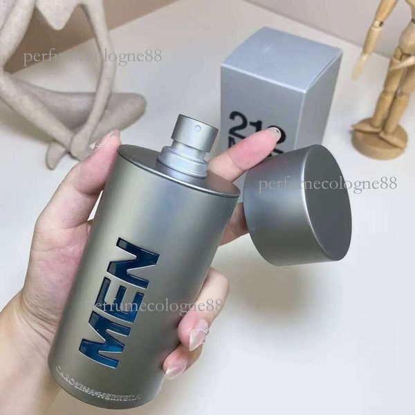 cologne designer fragrance Brand Designer High Quality perfume 100ml 3.4FL OZ Bad Boy Electro Optic EDP Men's Gulongshui
cologne designer fragrance Brand Designer High Quality perfume 100ml 3.4FL OZ Bad Boy Electro Optic EDP Men's Gulongshui