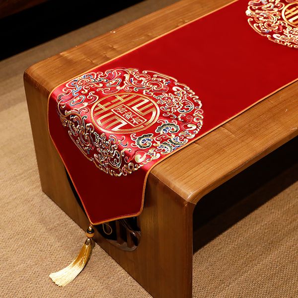 Red Wedding Table F…