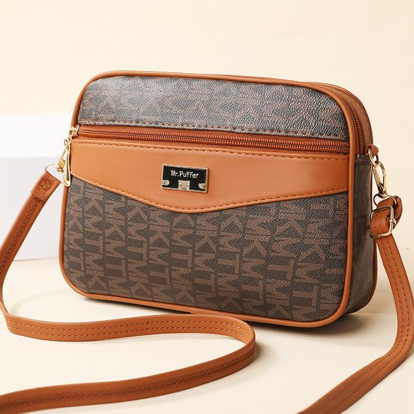 Designer Bag Luxury Bag Hot New Free Shipping Designer Fashionable Casual Men Women Large Capacity Shoulder Bag Bucket Shoulder Diagonal Cross Confidence Boost, Color4
Designer Bag Luxury Bag Hot New Free Shipping Designer Fashionable Casual Men Women Large Capacity Shoulder Bag Bucket Shoulder Diagonal Cross Confidence Boost, Color4