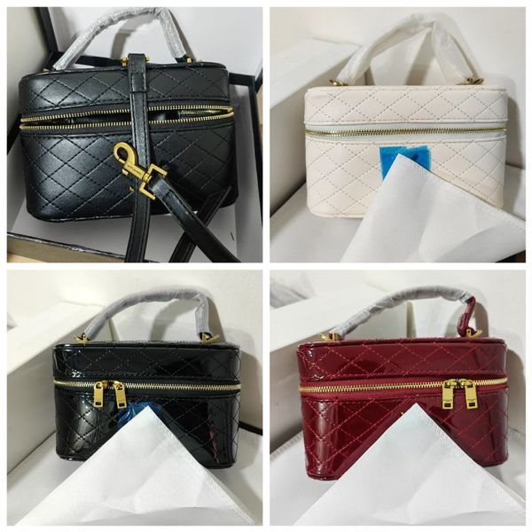 Designer Bag 2025 Cosmetic Case Bag Shoulder Leather Women's Bag Handbag Luxury Crossbody Ladies High Quality Shoulder Bag Women's Handbag for Evenday Use, White
Designer Bag 2025 Cosmetic Case Bag Shoulder Leather Women's Bag Handbag Luxury Crossbody Ladies High Quality Shoulder Bag Women's Handbag for Evenday Use, White