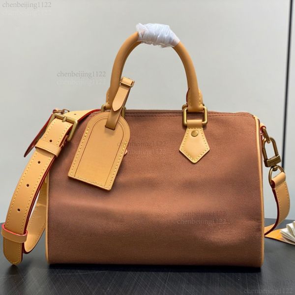 99A top-level design, 100% genuine leather and pure steel hardware is extremely tough. Handbags, crossbody bags, shoulder bags, fashionable bags, new models., One
99A top-level design, 100% genuine leather and pure steel hardware is extremely tough. Handbags, crossbody bags, shoulder bags, fashionable bags, new models., One