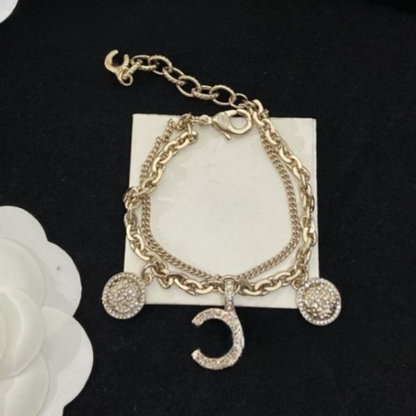 Christmas Gift Elegant Gold Plated Letter Bracelet for Girls - Designer Fashion Jewelry
Christmas Gift Elegant Gold Plated Letter Bracelet for Girls - Designer Fashion Jewelry