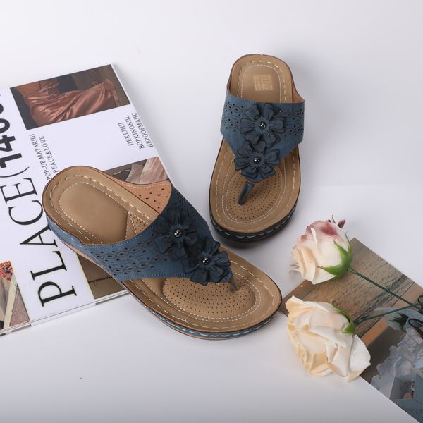 D01- Women's Wedge …