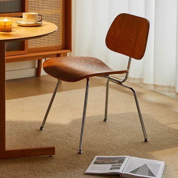 Medieval dining chairs, Nordic minimalist retro style coffee shops, home homestays, restaurants, wrought iron dining chairs