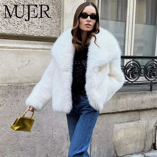 MUJER White Faux Fur Coat Woman Warm Winter Woman Coat Long Sleeve Hairy Coats for Women Fluffy Women's Jackets