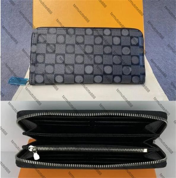 Designers Zippy Wal…