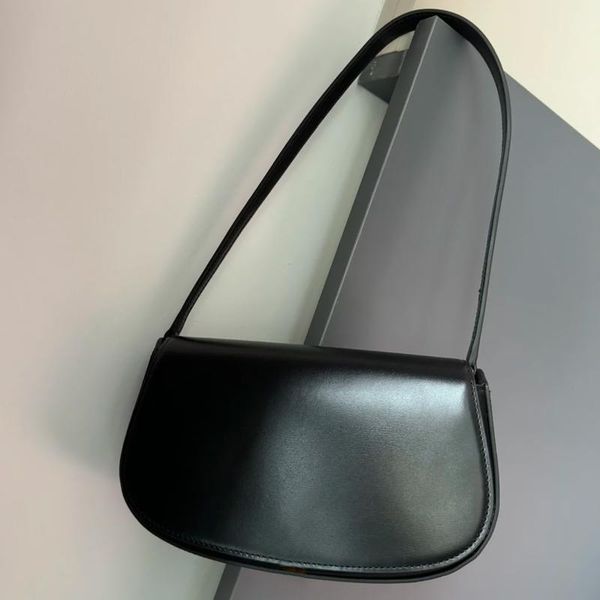 10A Voltaire Undera…