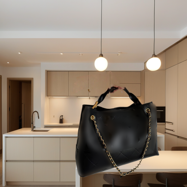 Fashionable leather small bag for ladies luxury style big brand box --CN8081, Cn8081-1
Fashionable leather small bag for ladies luxury style big brand box --CN8081, Cn8081-1