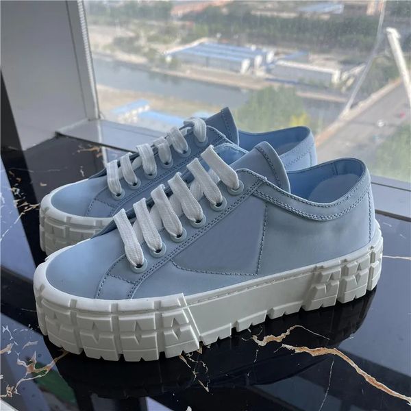 Designer Sneakers Women Nylon Casual Shoes Brand Wheel Trainers Luxury Canvas Sneaker Fashion Platform Solid Heighten Shoe, #4
Designer Sneakers Women Nylon Casual Shoes Brand Wheel Trainers Luxury Canvas Sneaker Fashion Platform Solid Heighten Shoe, #4