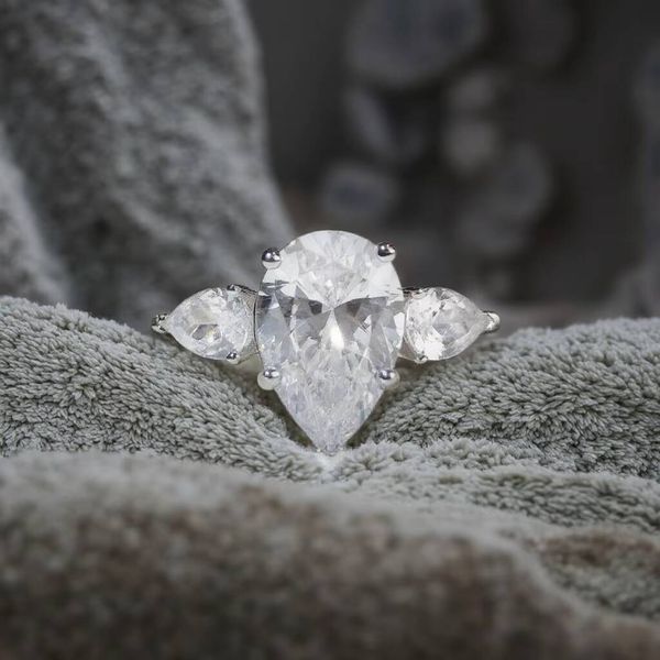 Wholesale 4Ct Vvs B…