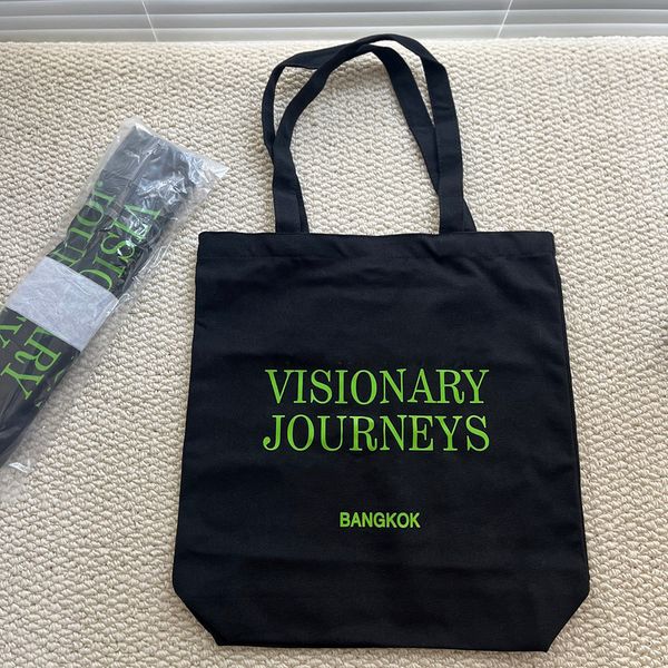 Designer storage bags tote canvas printed Letters Beach Bag Handbag for Travelling Shopping Gym 4 Colors
Designer storage bags tote canvas printed Letters Beach Bag Handbag for Travelling Shopping Gym 4 Colors