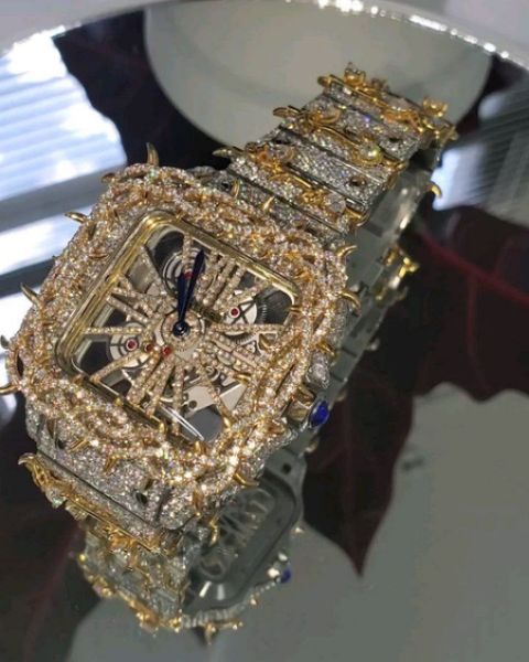 Factory wholesale High quality Brand new luxury moissanite watch waterproof VVS handmade Hip hop Fashion trend iced out watch Men's watch Fast delivery AAA+, Split
Factory wholesale High quality Brand new luxury moissanite watch waterproof VVS handmade Hip hop Fashion trend iced out watch Men's watch Fast delivery AAA+, Split