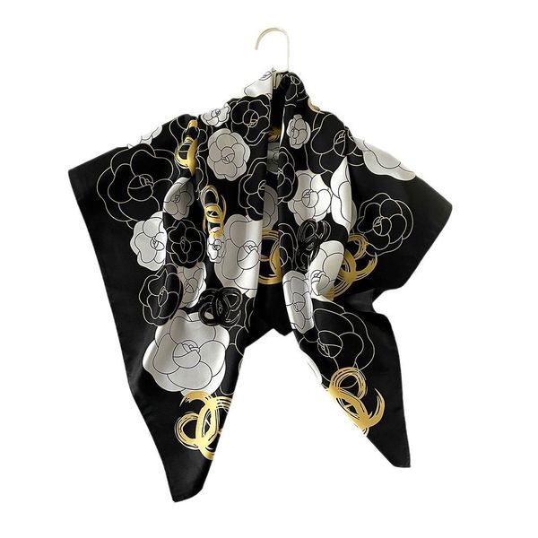 90cm silk scarf - elegant women's twill silk wide scarf cross-border headscarf retro print shawl 
90cm silk scarf - elegant women's twill silk wide scarf cross-border headscarf retro print shawl