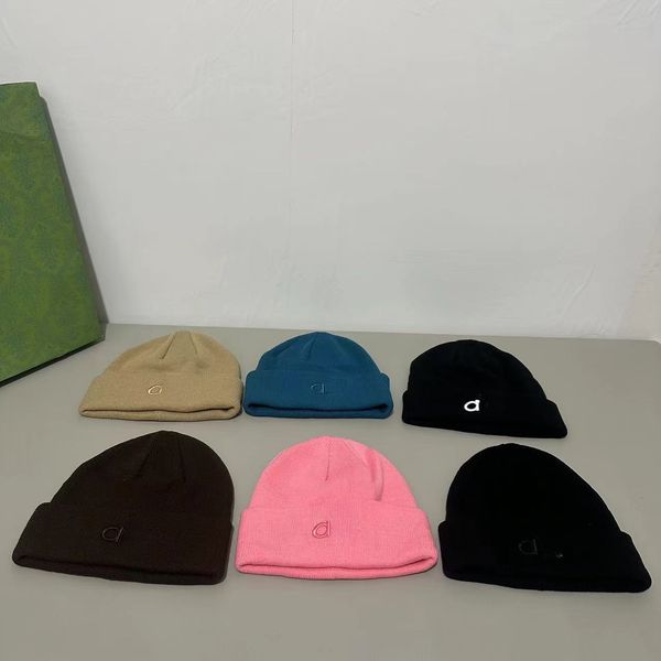 Designer Hats Winter Knitted Beanie Men's and Women's Beanie Winter Hat Thermal Knit Hat Ski Bonnet High Quality Plaid Skull Hat Luxury Warm Cap, #3 black
Designer Hats Winter Knitted Beanie Men's and Women's Beanie Winter Hat Thermal Knit Hat Ski Bonnet High Quality Plaid Skull Hat Luxury Warm Cap, #3 black