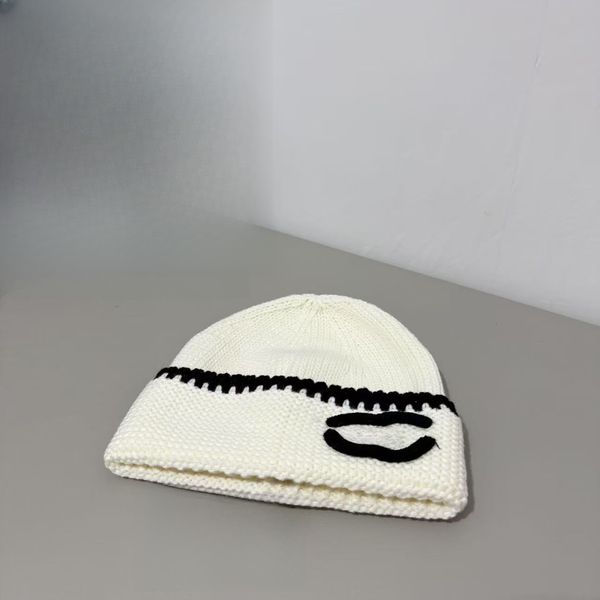 Mens Beanie Designer Winter Hat Cuffed Knitted Bonnet Sports Luxury Letter Skull Caps Fashion Warm Classical Gorros Black Cappello Designer Beanies Simple, #2 white
Mens Beanie Designer Winter Hat Cuffed Knitted Bonnet Sports Luxury Letter Skull Caps Fashion Warm Classical Gorros Black Cappello Designer Beanies Simple, #2 white