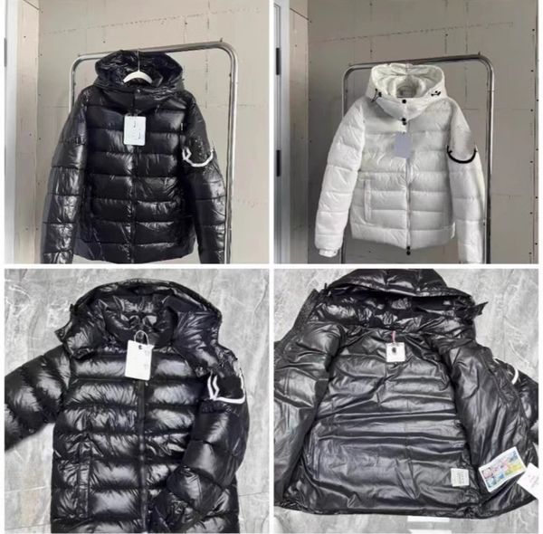 Mens Down Luxury Designer Embroidered Letter men's and women's warm hooded high-end bread jacket, Black 
Mens Down Luxury Designer Embroidered Letter men's and women's warm hooded high-end bread jacket, Black