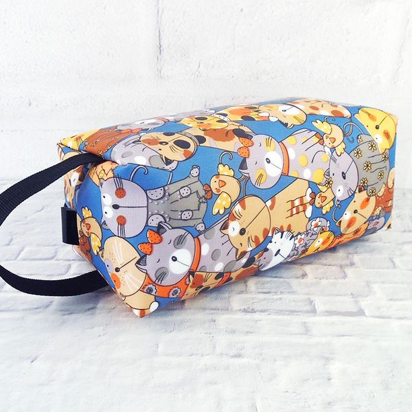 222-7Outdoor Sports…