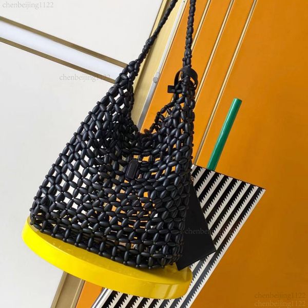 99A Top-notch designer's shoulder bag with single handle, meticulously crafted with exquisite hardware and wooden beads, a 35CM oversized handbag, must-have for travel, One
99A Top-notch designer's shoulder bag with single handle, meticulously crafted with exquisite hardware and wooden beads, a 35CM oversized handbag, must-have for travel, One