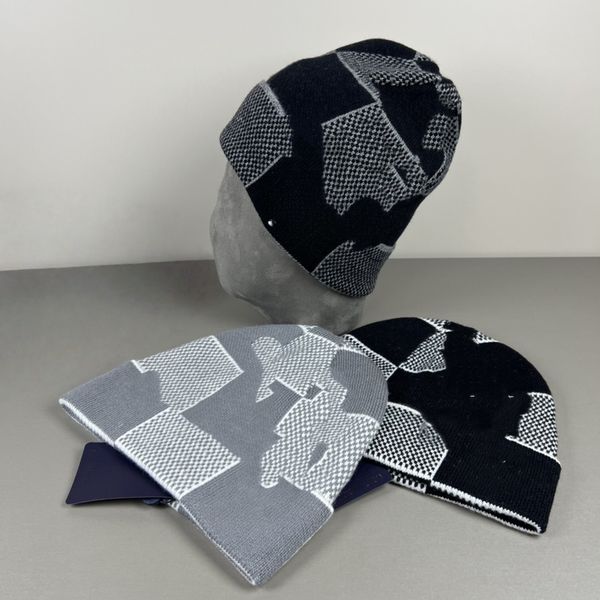 Designer Beanie Kni…